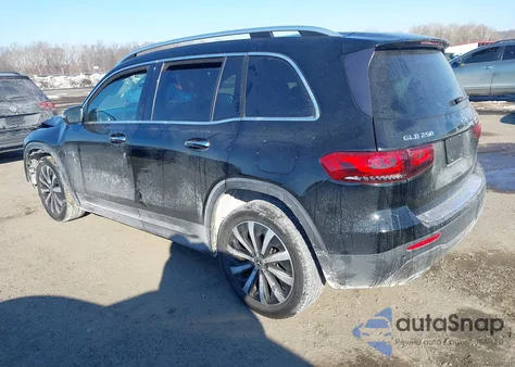 2022 Mercedes-Benz Glb 250 4Matic z USA, uszkodzony, nr VIN W1N4M4HB7NW193392